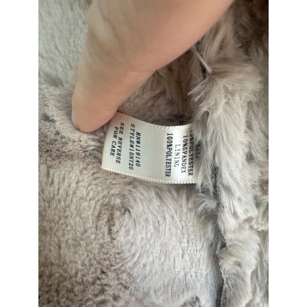 Altar’d State Taupe Faux Suede and Fur Open Front Vest with Pockets - Picture 6 of 8